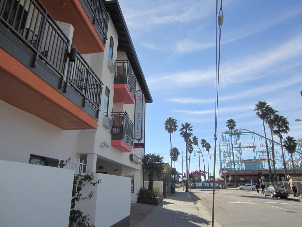 Carousel Beach Inn Santa Cruz Bagian luar foto